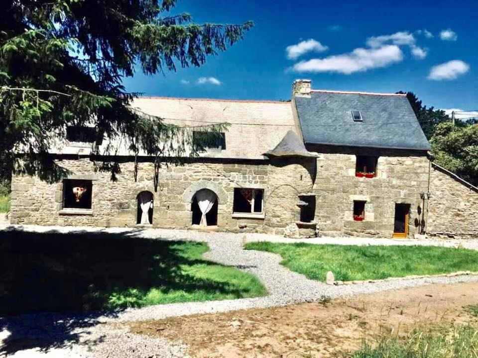 Manoir Le Rest Lanrivain Exterior photo